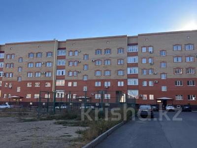 2-бөлмелі пәтер · 100 м² · 5/6 қабат, мкр. Алтын орда 41г, бағасы: 19 млн 〒 в Актобе