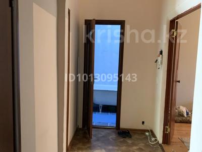 2-бөлмелі пәтер · 49.5 м² · 3/5 қабат, мкр Алатау, Санырак батыра 29 — 8 мкр 29 дом, бағасы: 130 000 ₸ в Таразе