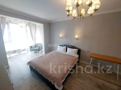 2-бөлмелі пәтер · 70 м² · 12/15 қабат, Наурызбай батыра 50 — Жибек Жолы, бағасы: 30 000 ₸ в Алматы, Алмалинский р-н