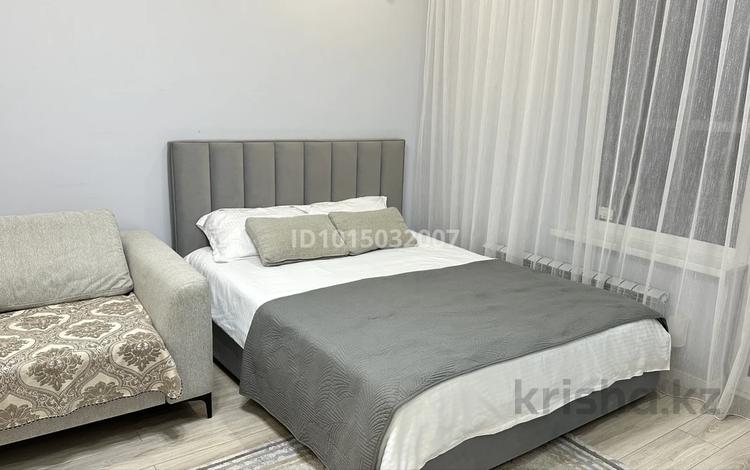 1-бөлмелі пәтер · 40 м² · 5/9 қабат, Казыбек Би 7а, бағасы: 15 000 ₸ в Астане, Нура р-н — фото 13