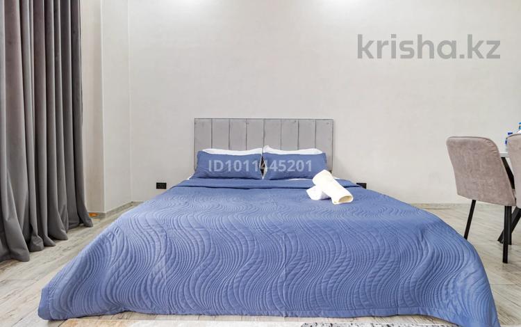 1-комнатная квартира · 45 м², Нажмиденова 15 за 13 000 ₸ в Астане, Сарайшык р-н — фото 2