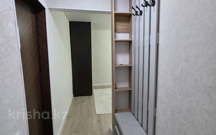 1-бөлмелі пәтер · 33 м² · 1/5 қабат, 8-й микрорайон, 8-й микрорайон 4 А — МАМАТОВА, бағасы: 18.2 млн ₸ в Шымкенте, Туран р-н — фото 3