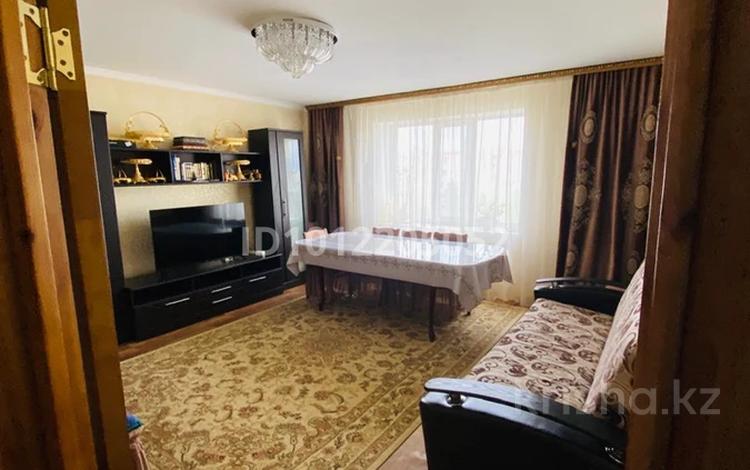 3-комнатная квартира · 91.4 м² · 5/6 этаж, ул. Бокенбай Батыра 129Д за 29 млн ₸ в Актобе, мкр Авиатор — фото 2
