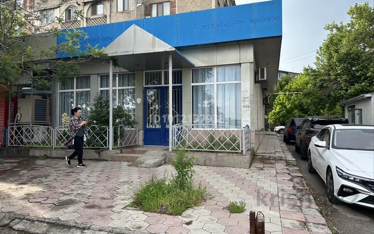 Офисы, магазины и бутики, салоны красоты, медцентры и аптеки, образование · 64 м² за 608 000 ₸ в Шымкенте, Енбекшинский р-н — фото 2