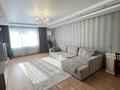 4-комнатная квартира · 207 м² · 3/6 этаж, мкр. Алтын орда, Молдагуловой за 76 млн ₸ в Актобе
