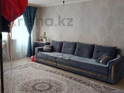 3-бөлмелі пәтер · 55.4 м² · 4/5 қабат, Сагадата Нурмагамбетова 49, бағасы: 21 млн ₸ в Усть-Каменогорске