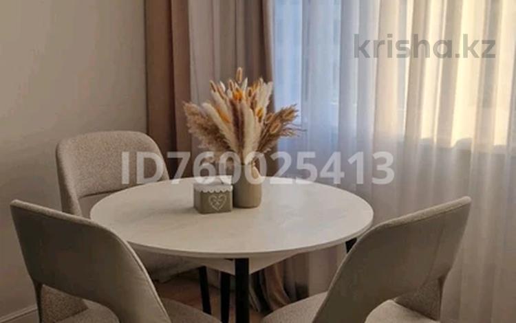 2-комнатная квартира · 55 м² · 16/17 этаж, Туран 52/5 — Туран Бухар Жырау за 30 000 ₸ в Астане, Есильский р-н — фото 2