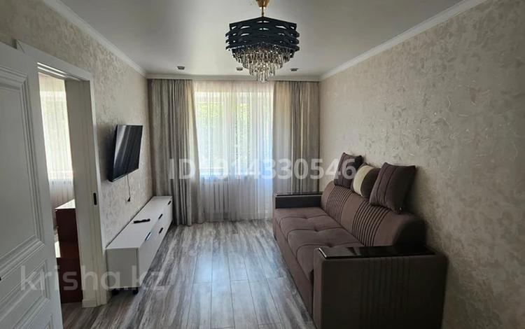 2-бөлмелі пәтер · 44 м² · 3/5 қабат, Казыбек би 120, бағасы: 21 млн ₸ в Таразе — фото 2
