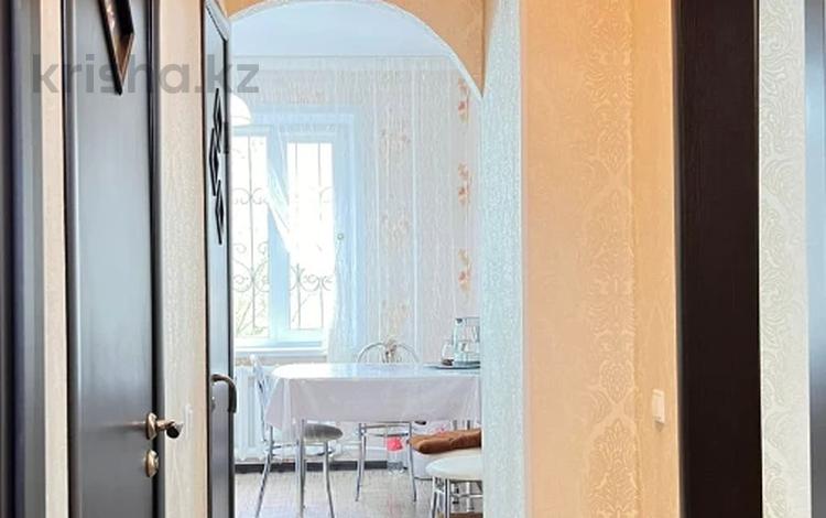3-комнатная квартира · 71 м² · 1/5 этаж, мкр Юго-Восток, Мкр Степной 1 1 за 25.9 млн ₸ в Караганде, Казыбек би р-н — фото 18