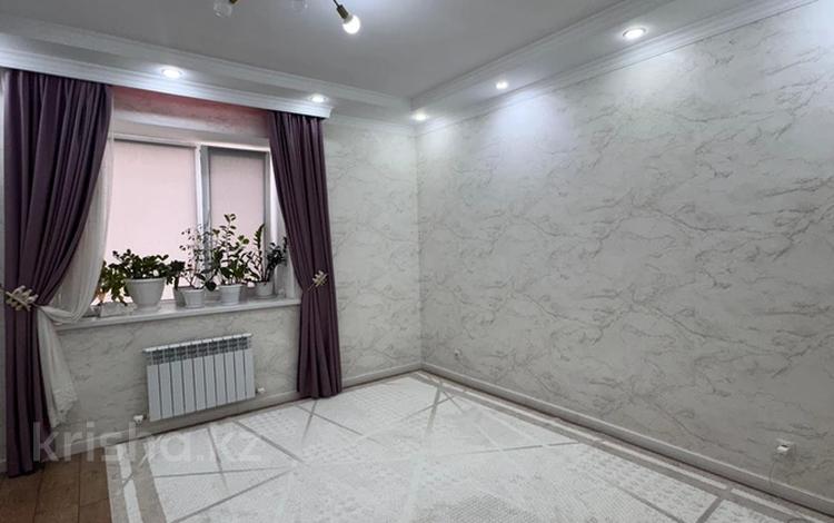 3-комнатная квартира · 100 м² · 6/9 этаж, мкр. Алтын орда за 41.5 млн ₸ в Актобе — фото 2