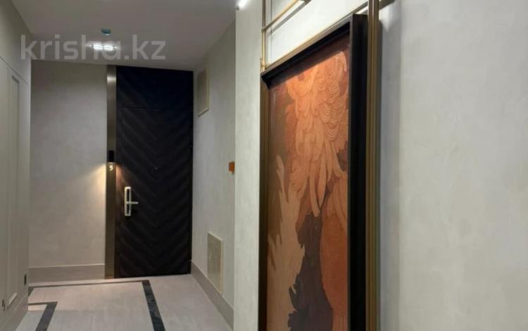 2-бөлмелі пәтер · 71.68 м² · 5/12 қабат, Достык 8/5 — БЕЗ КОМИССИИ / ОКНА НА СЫГАНАК / МАЛОЭТАЖНЫЕ БЛОКИ/ ОГРОМНЫЙ ВЫБОР, бағасы: ~ 50.4 млн ₸ в Астане, Есильский р-н — фото 2