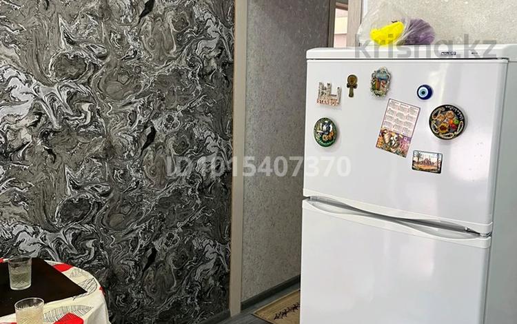 1-комнатная квартира · 36.6 м² · 4/9 этаж, мкр Строитель 2/1 за 16.5 млн ₸ в Уральске — фото 2