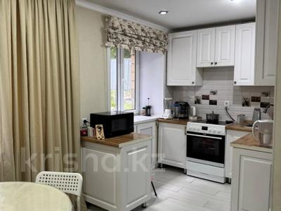 3-комнатная квартира · 61.2 м² · 1/5 этаж, Крылова 14 за 27.5 млн 〒 в Караганде, Казыбек би р-н