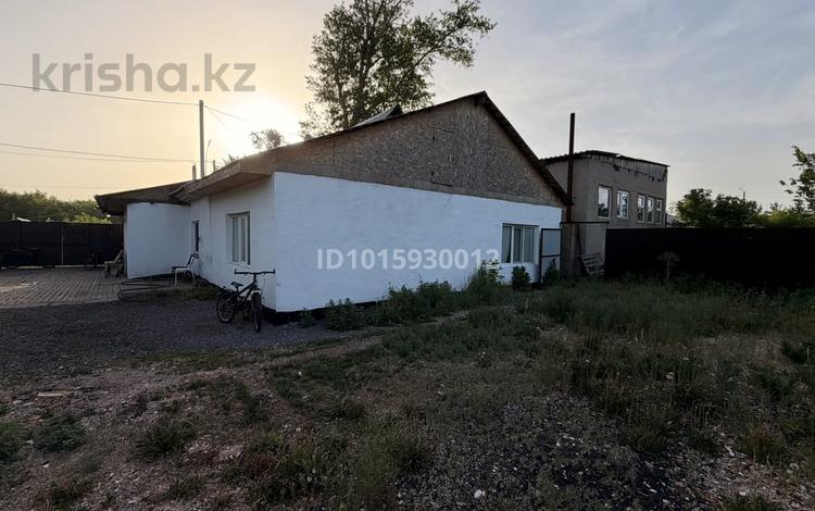 Отдельный дом · 3 комнаты · 100 м² · 10 сот., Пришахтинск, Попова 41 — Попова за 18 млн ₸ в Караганде, Алихана Бокейханова р-н — фото 2