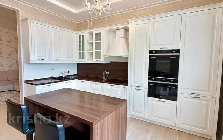 5-бөлмелі пәтер · 212.5 м² · 5/6 қабат, ул. Романтиков 27, бағасы: 139 млн ₸ в Астане, Алматы р-н — фото 9