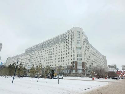 3-комнатная квартира · 88.1 м² · 2/12 этаж, Кабанбай батыра 40 за 39.9 млн 〒 в Астане, Есильский р-н