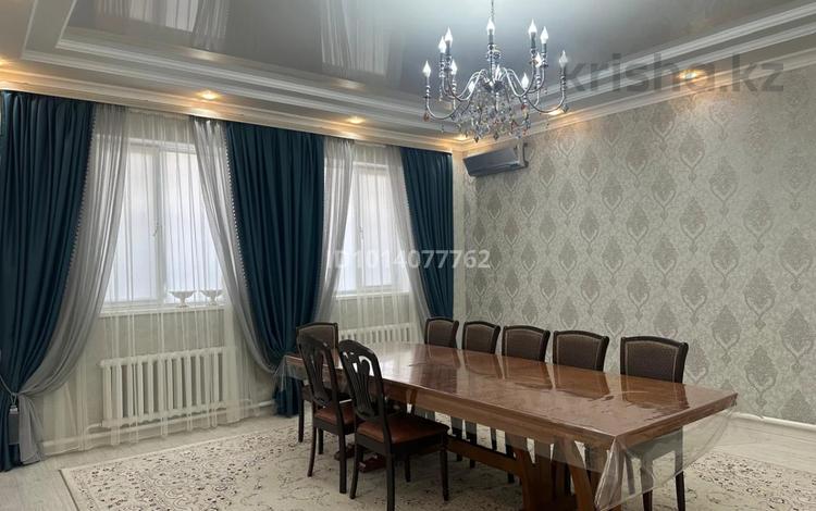 Отдельный дом · 5 комнат · 195 м² · 10 сот., мкр СМП 136, Пр.Паровозников 2а за 52 млн ₸ в Атырау — фото 2