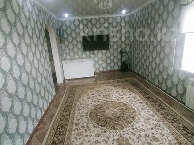 2-комнатная квартира, 45 м², 5/5 этаж, Старый город за 9.3 млн 〒 в Актобе, Старый город