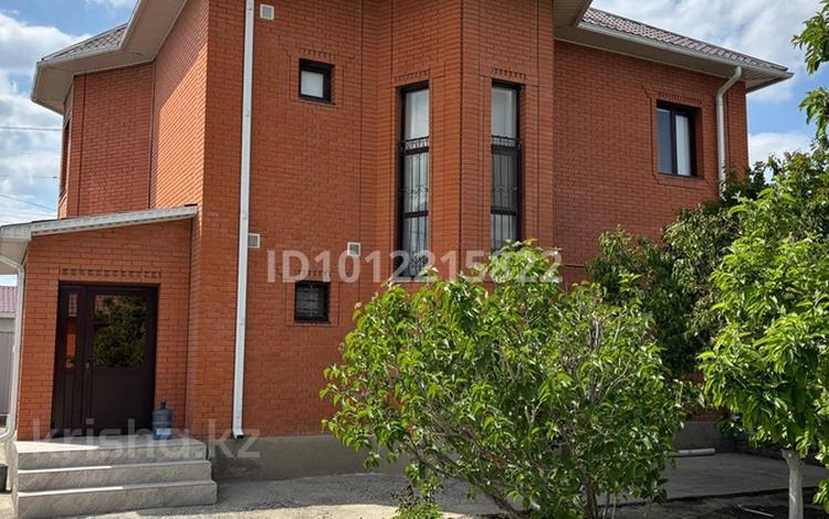 Отдельный дом · 5 комнат · 170 м² · 10 сот., мкр Жеруйык, Асылбек Аубекеров за 127 млн ₸ в Атырау — фото 2