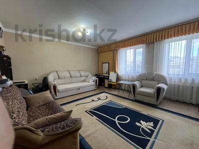 5-комнатная квартира · 122.6 м² · 2/2 этаж, Б квартал за 21 млн 〒 в Семее