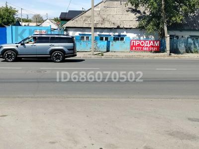 Отдельный дом · 4 комнаты · 70 м² · 8 сот., Толстого 50 — Баизакова за 50 млн 〒 в Павлодаре
