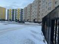 2-бөлмелі пәтер · 65 м² · 5/6 қабат, Майкудук, мкр Голубые пруды ​Голубые пруды микрорайон, участок 3/2 блок 2, бағасы: 22 млн ₸ в Караганде, Алихана Бокейханова р-н — фото 2