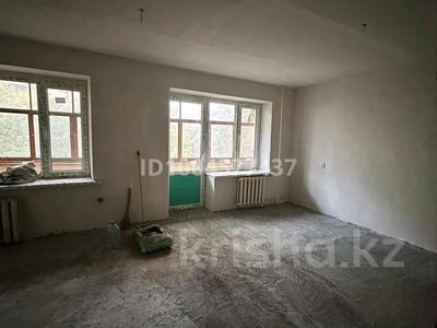 2-комнатная квартира · 52.1 м² · 3/9 этаж, Курмангазы 108 — Возле Зигзага за ~ 11.5 млн 〒 в Уральске, мкр Школьник