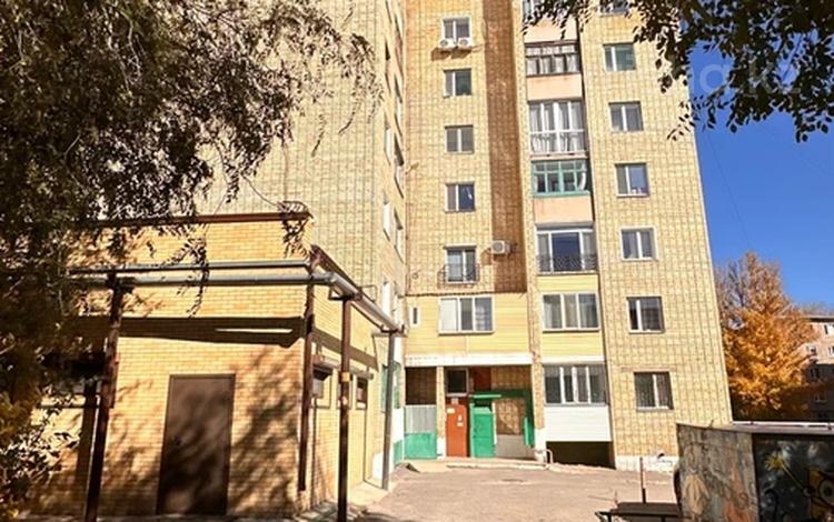 3-бөлмелі пәтер, 60 м², 9/9 қабат, мкр Новый Город, Алиханова 34/3 — Лободы, бағасы: 23 млн 〒 в Караганде, Казыбек би р-н — фото 2