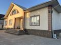 Отдельный дом · 6 комнат · 250 м² · 10 сот., ул. Курмангазы 1 а за 45 млн ₸ в Сарыагаш