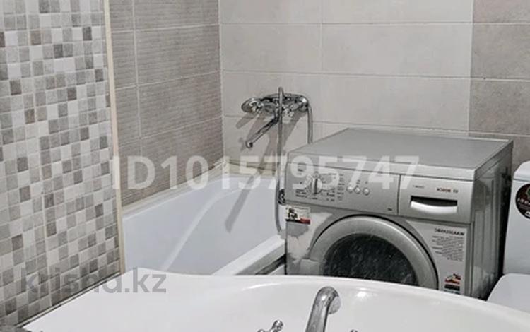 1-бөлмелі пәтер · 40 м² · 3/5 қабат, Айнабұлақ-2 ш/а. 80, бағасы: 26 млн ₸ в Алматы, Жетысуский р-н — фото 2