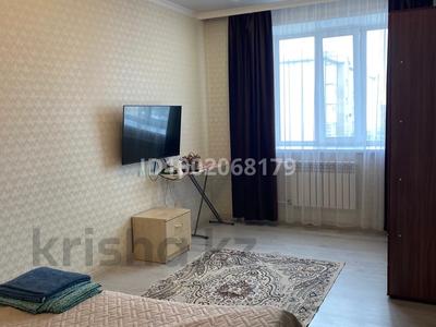 1-комнатная квартира · 49 м² · 3/9 этаж, Старый аэропорт 13 — Возле Болашак Сарайы за 10 000 〒 в Кокшетау