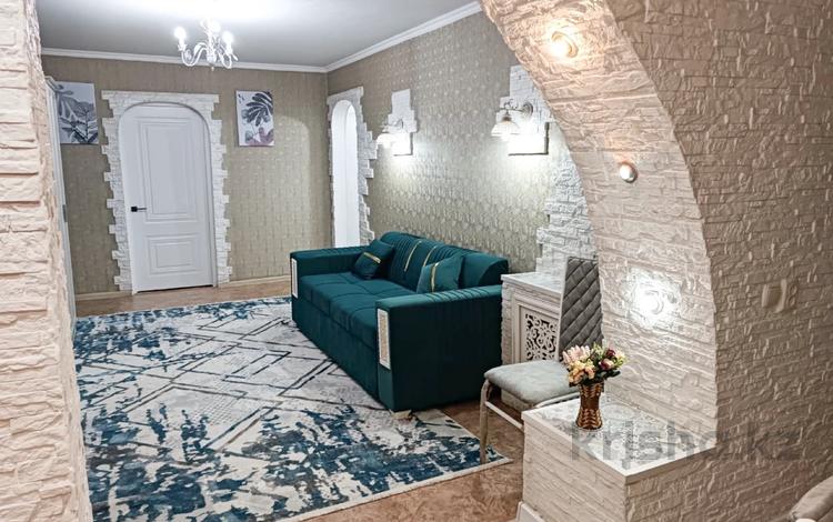 2-комнатная квартира · 50 м² · 4/5 этаж, Момышулы за 15 000 ₸ в Шымкенте — фото 2