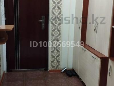 3-бөлмелі пәтер · 68 м² · 4/5 қабат, Ақбұлым ш/а., мкрн. Мынбулак 66, бағасы: 21 млн ₸ в Таразе, мкр Акбулым