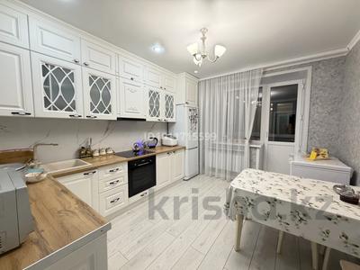 3-бөлмелі пәтер · 91.3 м² · 1/9 қабат, Старый аэропорт 13/3 — Сзади Болашак Сарайы, бағасы: 48 млн ₸ в Кокшетау