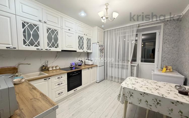 3-бөлмелі пәтер · 91.3 м² · 1/9 қабат, Старый аэропорт 13/3 — Сзади Болашак Сарайы, бағасы: 48 млн ₸ в Кокшетау — фото 2