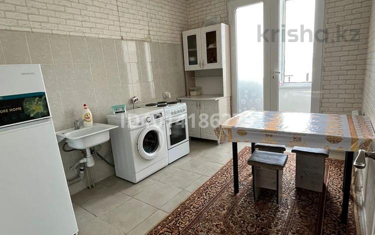 3-комнатная квартира · 78 м² · 12/12 этаж, мкр Нурсат 2, Нұрсәт ш/а 144 — Байтереков көшесі мен Нұрсұлтан Назарбаев даңғылы қиылысында за 26 млн ₸ в Шымкенте, Каратауский р-н — фото 2