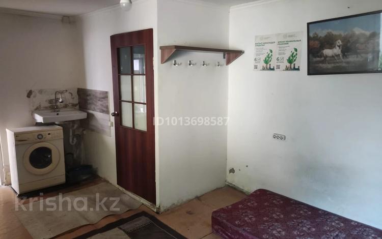 2-бөлмелі пәтер · 40 м², мкр Таугуль-2 — Тургенева Черепанова, бағасы: 230 000 ₸ в Алматы, Ауэзовский р-н — фото 2