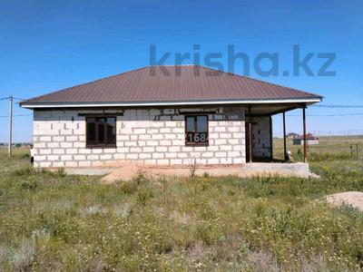 Отдельный дом · 4 комнаты · 130 м² · 10 сот., Центральная пл. за 5 млн ₸ в Актобе, мкр Авиатор
