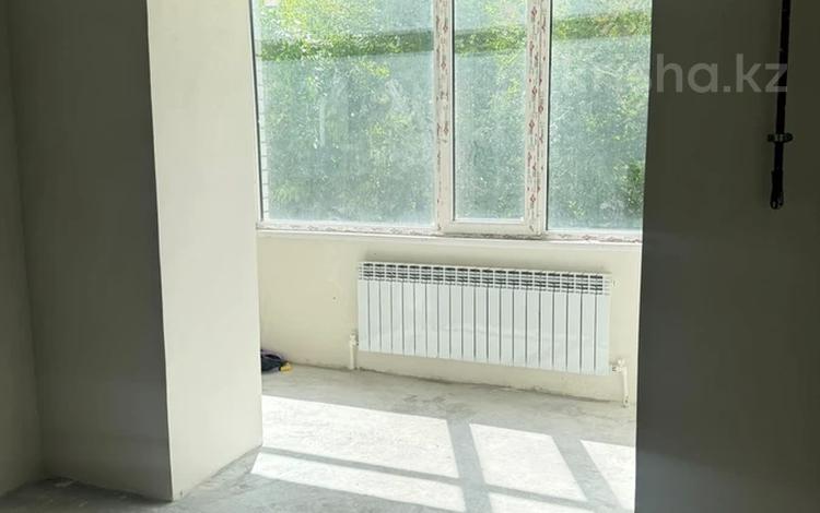 1-бөлмелі пәтер · 51 м² · 1/5 қабат, Северо-восток 5а к1, бағасы: 17.5 млн ₸ в Уральске — фото 2