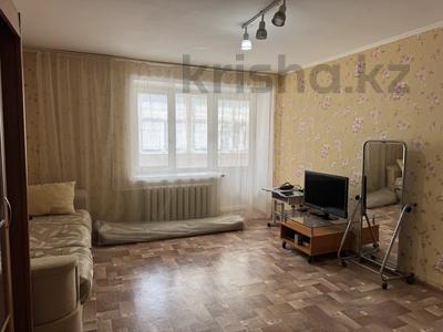 1-комнатная квартира · 34 м² · 3/9 этаж, Курмангазы 150 за 120 000 ₸ в Уральске
