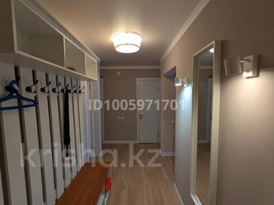 Продажа квартир в Атырауской обл.: 3-комнатная квартира · 61.7 м² · 4/5 этаж, мкр Центральный, Азаттык 5А — Уалиханов за 35 млн 〒 3-комнатная квартира · 61.7 м² · 4/5 этаж, мкр Центральный, Азаттык 5А — Уалиханов за 35 млн 〒 в Атырау
