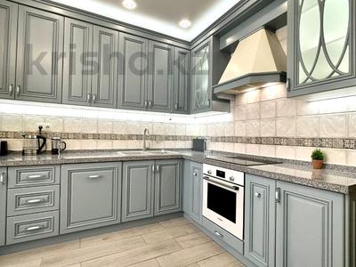 4-комнатная квартира · 183 м² · 8/15 этаж, Ходжанова — проспект Аль-Фараби дангылы за 144 млн 〒 в Алматы, Бостандыкский р-н