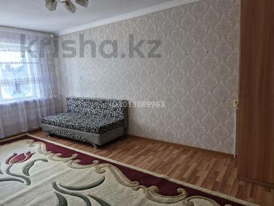 2-комнатная квартира · 43.4 м² · 2/5 этаж, Муса Жалеля 11 — Дом дом одежды за 14 млн ₸ в Жезказгане