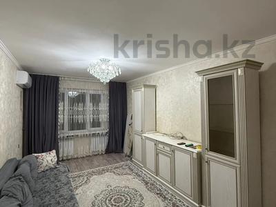 3-комнатная квартира · 60 м² · 1/4 этаж, мкр №5 36 за 350 000 ₸ в Алматы, Ауэзовский р-н