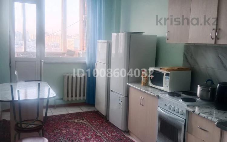 2-комнатная квартира · 70 м² · 14/16 этаж, Жубанова 10 за 250 000 ₸ в Астане, р-н Байконур — фото 2