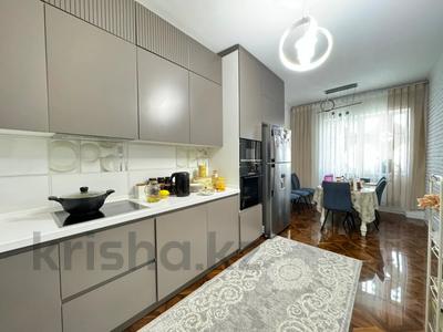 4-комнатная квартира, 145 м², 10/18 этаж, Навои 208 — Торайгырова за 120 млн 〒 в Алматы, Бостандыкский р-н