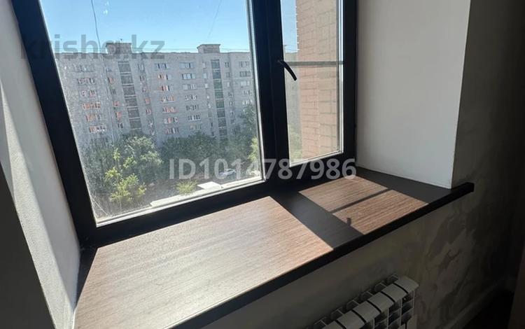 2-бөлмелі пәтер · 76 м² · 6/9 қабат, Достоевского 95, бағасы: 400 000 ₸ в Семее — фото 2