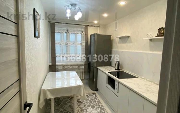 2-бөлмелі пәтер · 60 м² · 2/9 қабат, Сатпаева — Утепова, бағасы: 25 000 ₸ в Усть-Каменогорске — фото 2