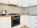 1-комнатная квартира · 60 м² · 1/4 этаж, мкр Ак Шагала, Жалена Тулепова 84 за 320 000 ₸ в Атырау — фото 5