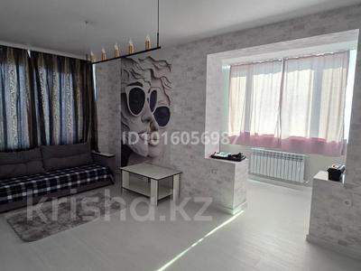 2-бөлмелі пәтер · 54 м² · 4/5 қабат, 9-ш/а. 8, бағасы: 250 000 ₸ в Актау, 9-й мкр